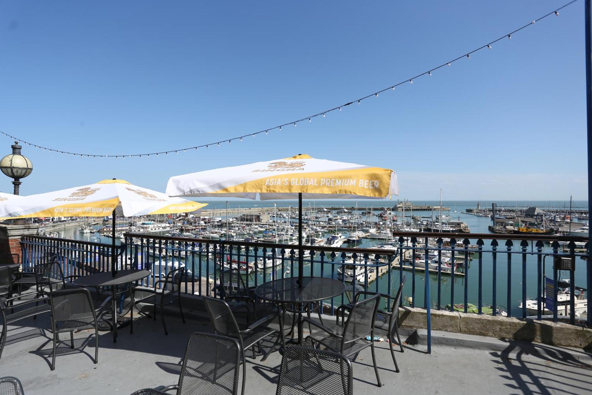 Royal Temple Yacht Club Hotell Ramsgate Exteriör bild