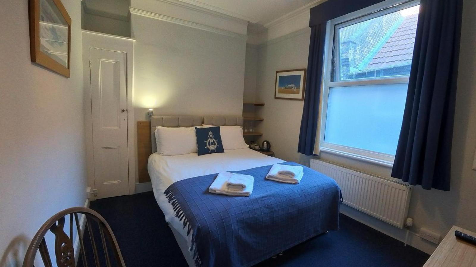 Royal Temple Yacht Club Hotell Ramsgate Exteriör bild