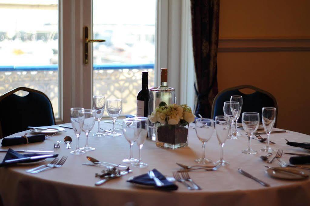 Royal Temple Yacht Club Hotell Ramsgate Exteriör bild